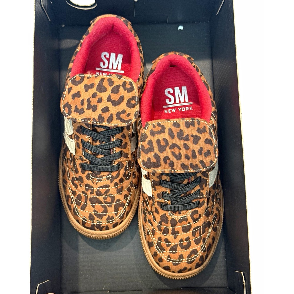 SM New York Jcaitlyn Youth size 4 Leopard Animal Print Low Top Lace Up Sneaker